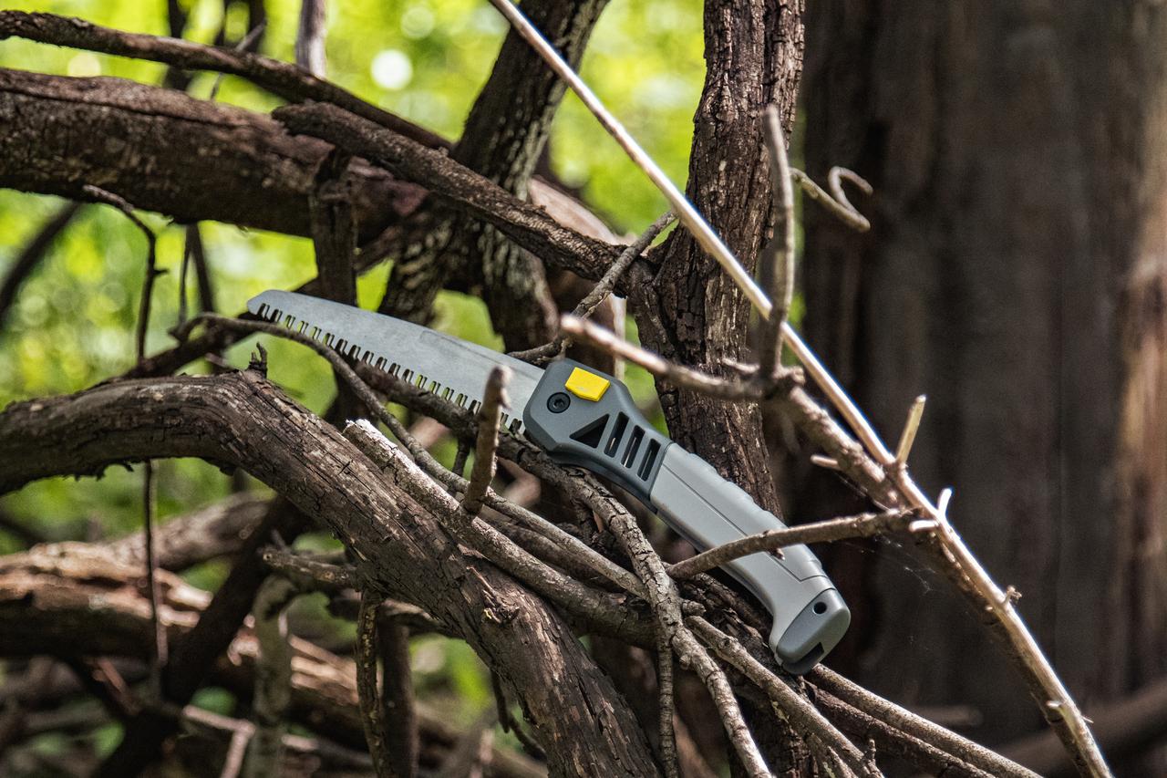 Gsm Hawk Wood Saw 7" Blade Grey