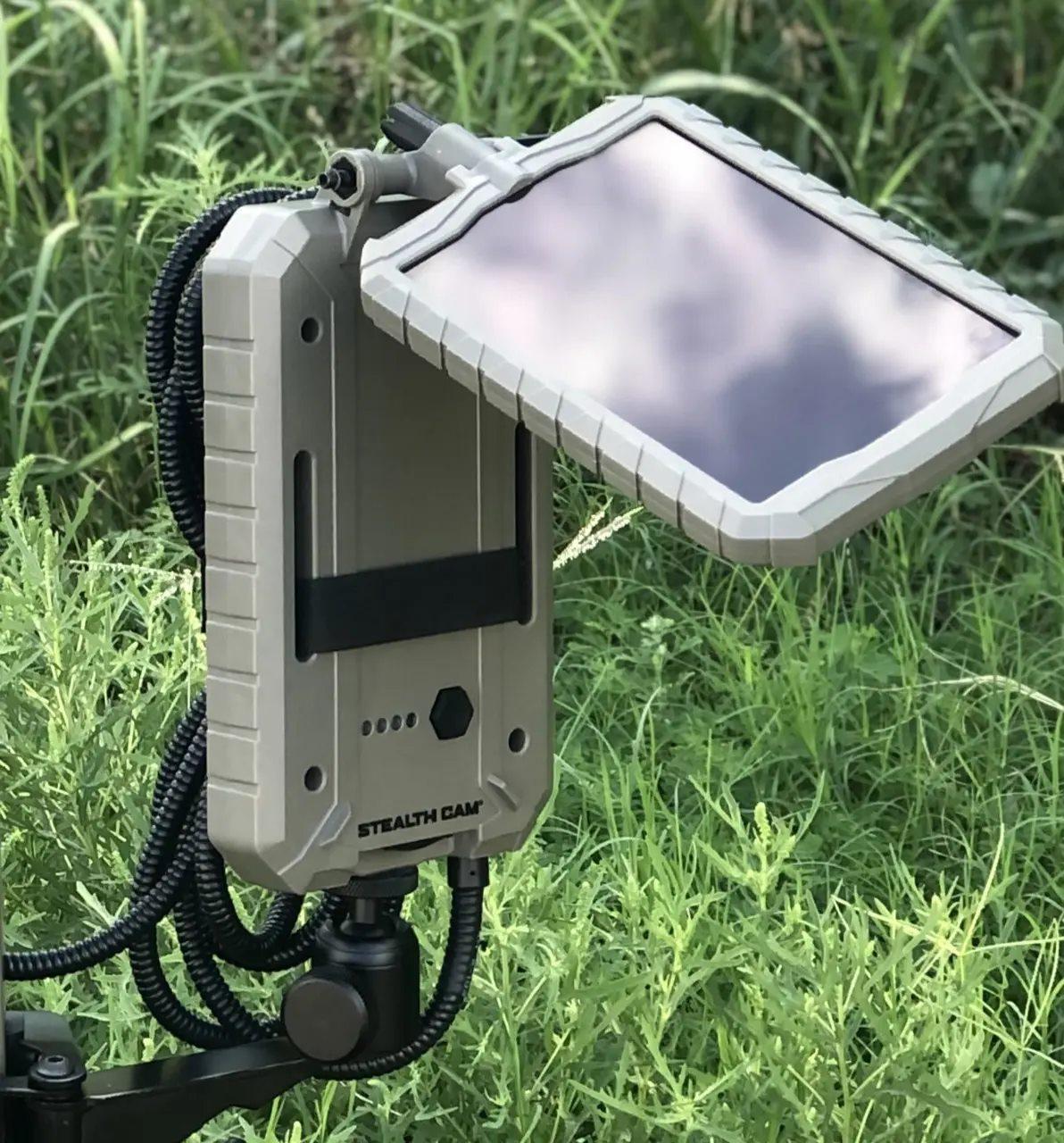 Gsm StealthCam Solar Power Panel 3000 Mah 10ft Insulated Metal Cable USB Port