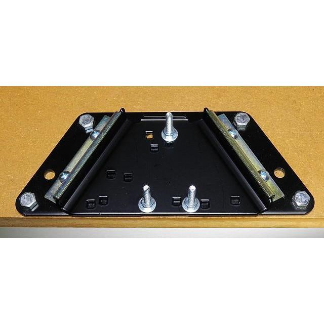 Lee Bench Plate