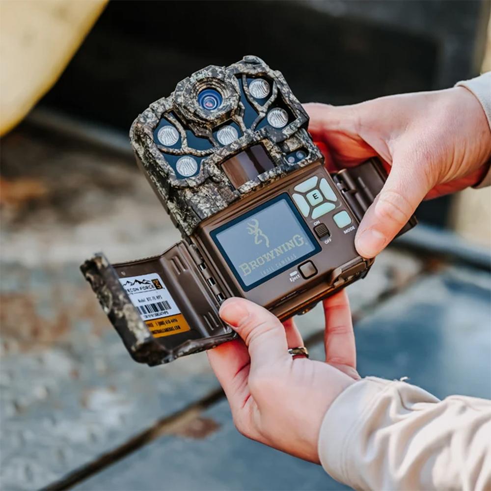 Prometheus Group Llc/Browning Camera Browning Trail Camera Recon Force Elite HP5 Ultra Cellular Trail Camera 46MP